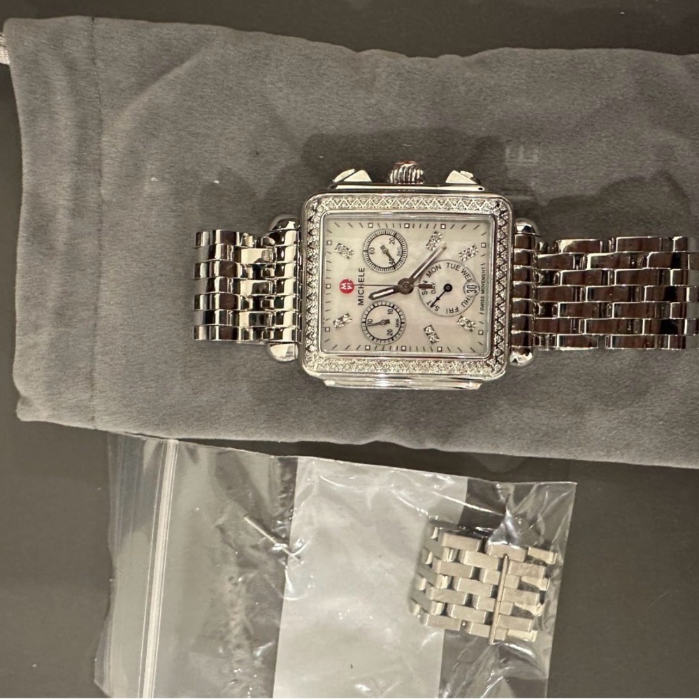Michele Metallic Gray Box - Picture 3 of 5
